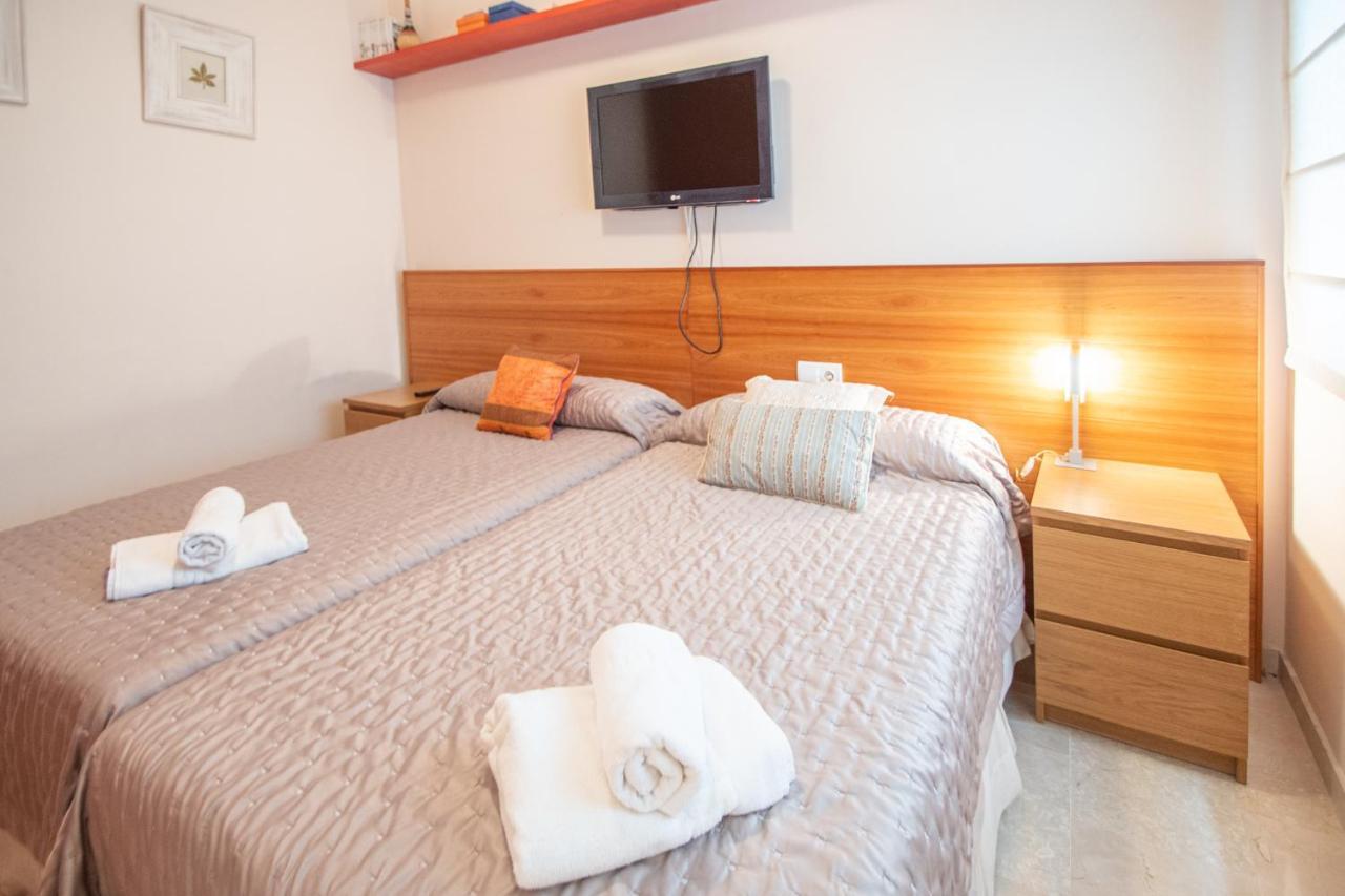 Apartamento El Meridiano De Cadiz Bagian luar foto